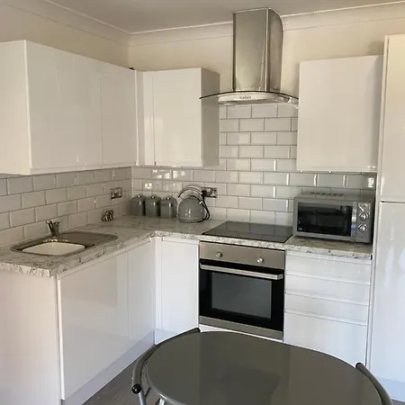 The Leeds (West Yorkshire)