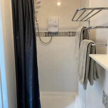 The Leeds (West Yorkshire)